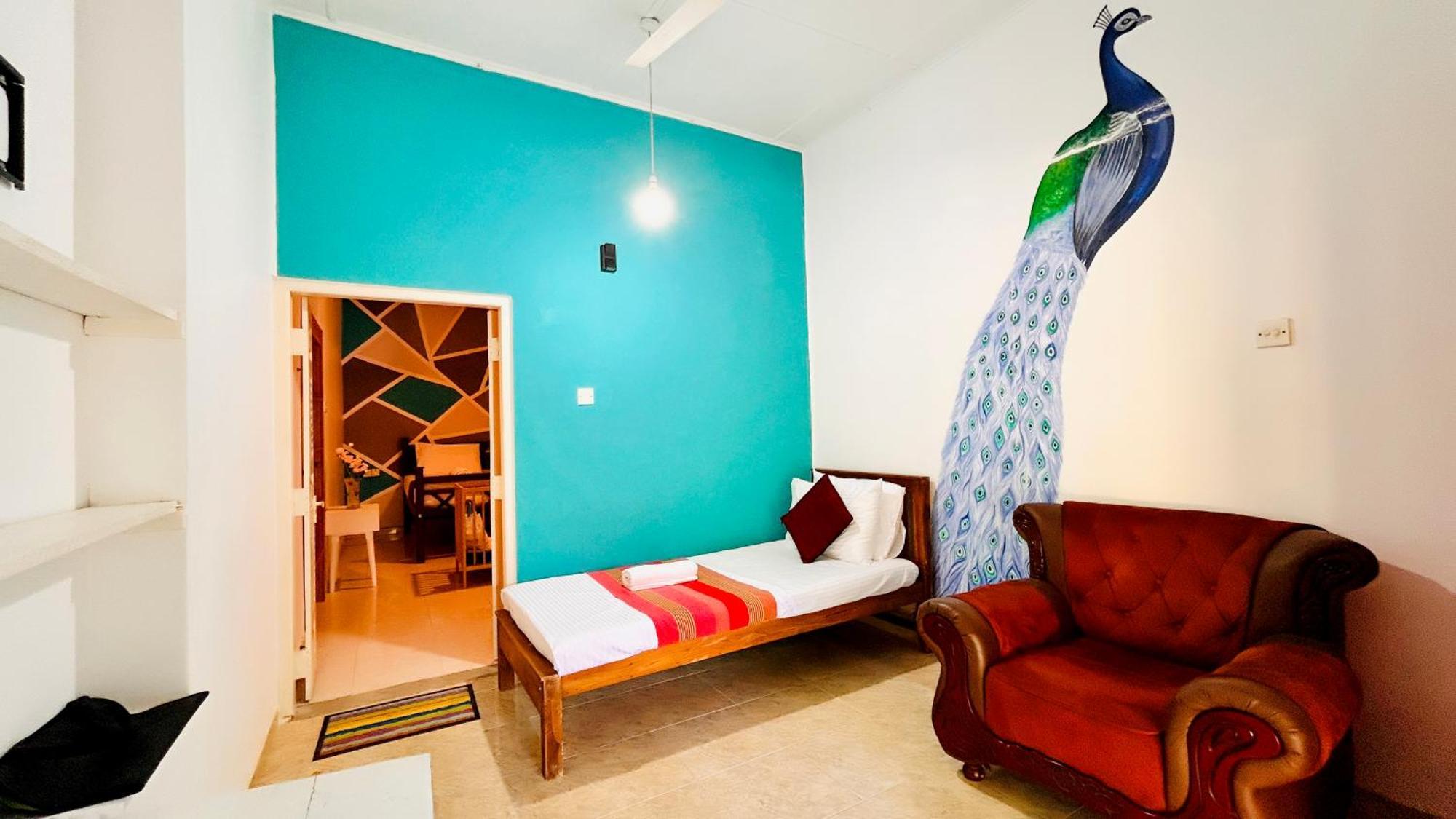 Canberra Holidays - Mirissa Extérieur photo